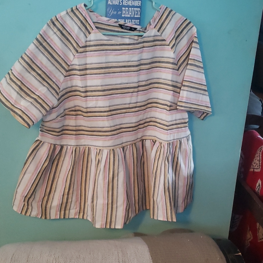 Shein pastel colored peplum top size 2X